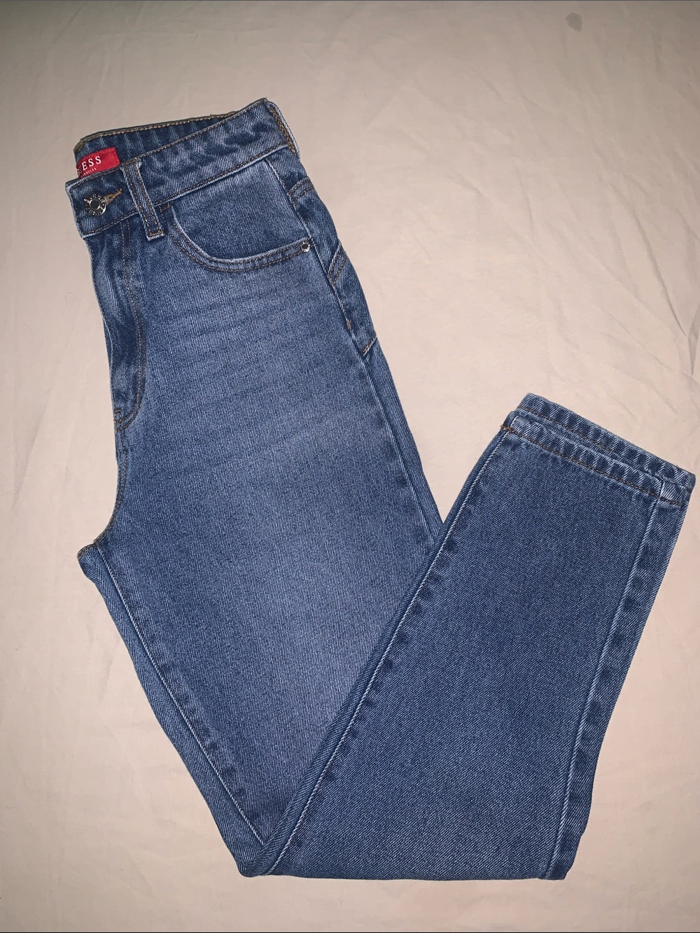 Guess Women’s Slim Straight Jeans in Medium Blue Denim